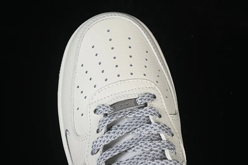 All categories Nk Air Force 1 Air Force Series Nk Air Force 1 Mid Air Force mid-top Nike Air Force 1 Mid Beige and gray two-color bottom Starry Air Force One mid-top casual sneakers XL0236-232